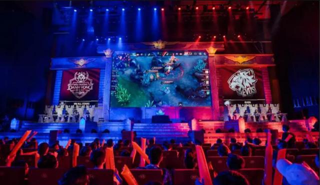 科斯塔宣布 科斯塔宣布