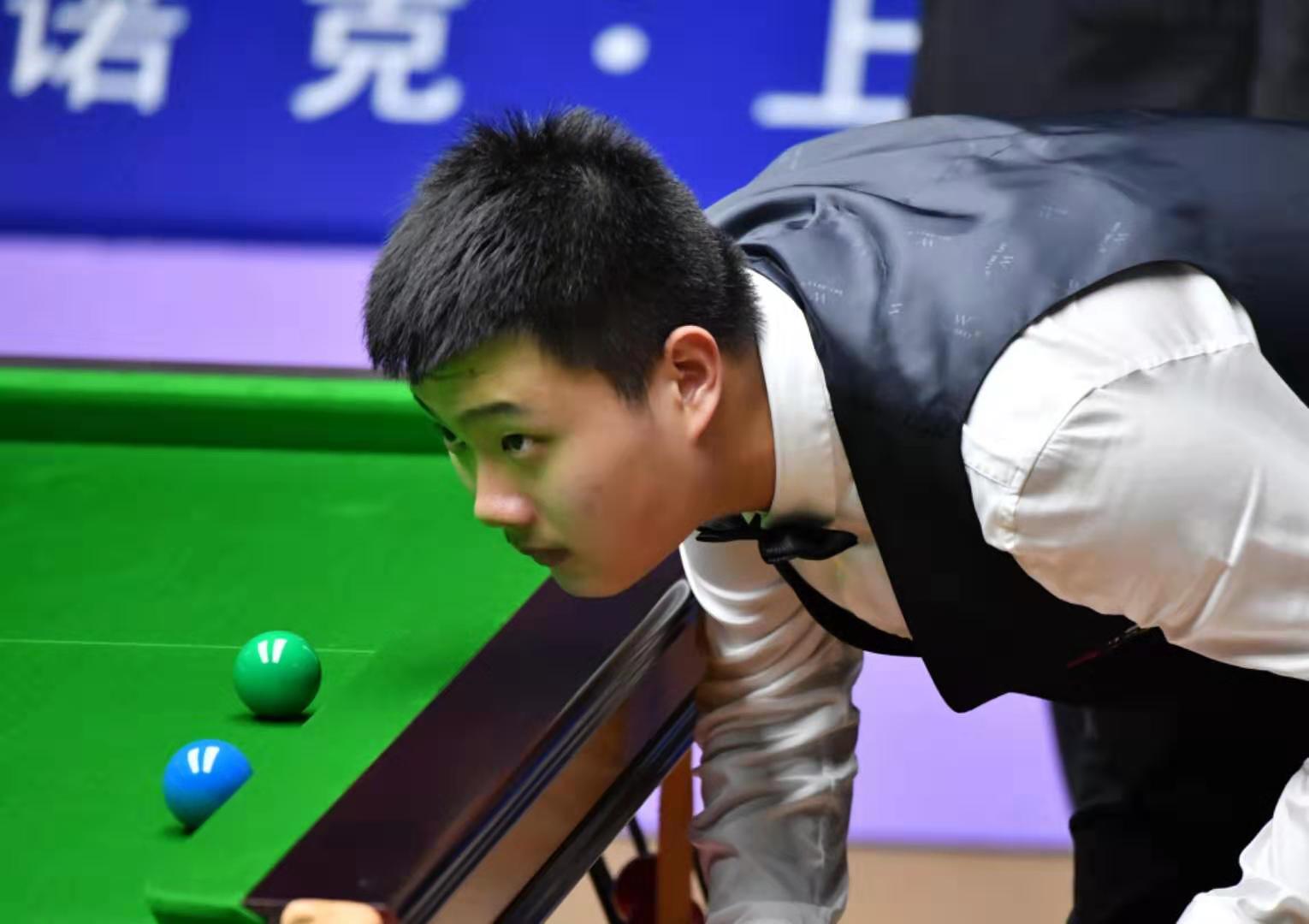 库里则通过 库里则通过